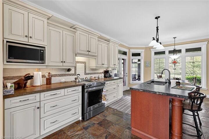 Property Photo: 15 Hampden Street ON N5C 3J5