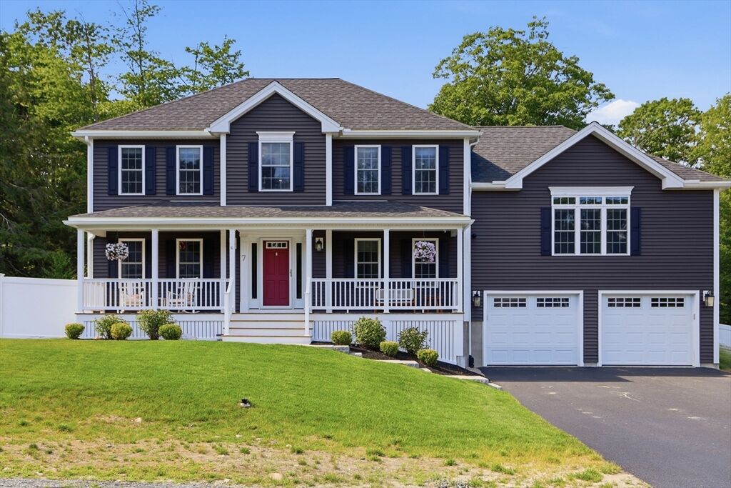 Property Photo:  7 Stephanie Drive  MA 01520 
