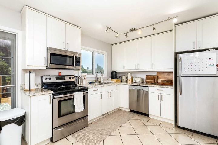 Property Photo:  41 McDougall Crescent  AB T4R 1T2 
