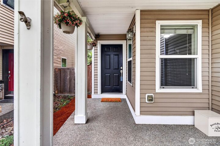 Property Photo: 19720 99th Street Ct E WA 98391