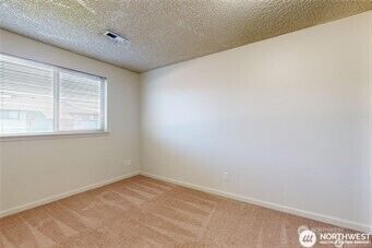 Property Photo: 1910 J Street 206 WA 99362