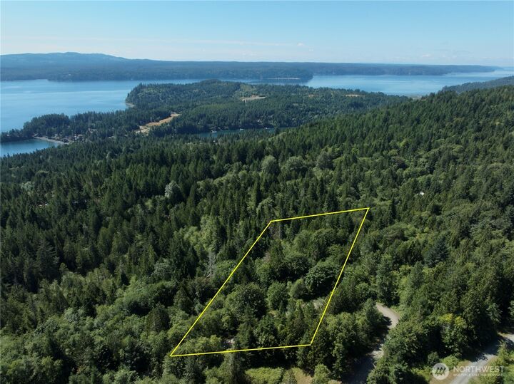 Property Photo:  1400  Sunrise Road  WA 98320 