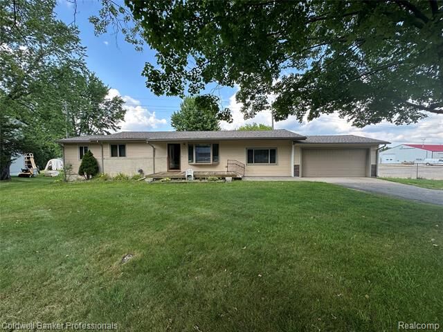 Property Photo: 68 Plum Creek Road MI 48446