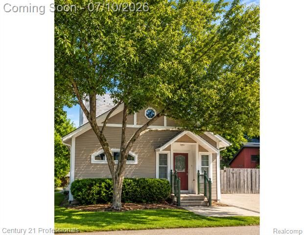 Property Photo:  3668 Shorewood Road  MI 48059 