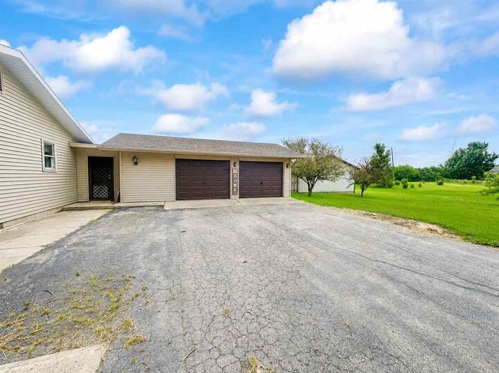 Property Photo:  3097 S St Rd 3  IN 47348 