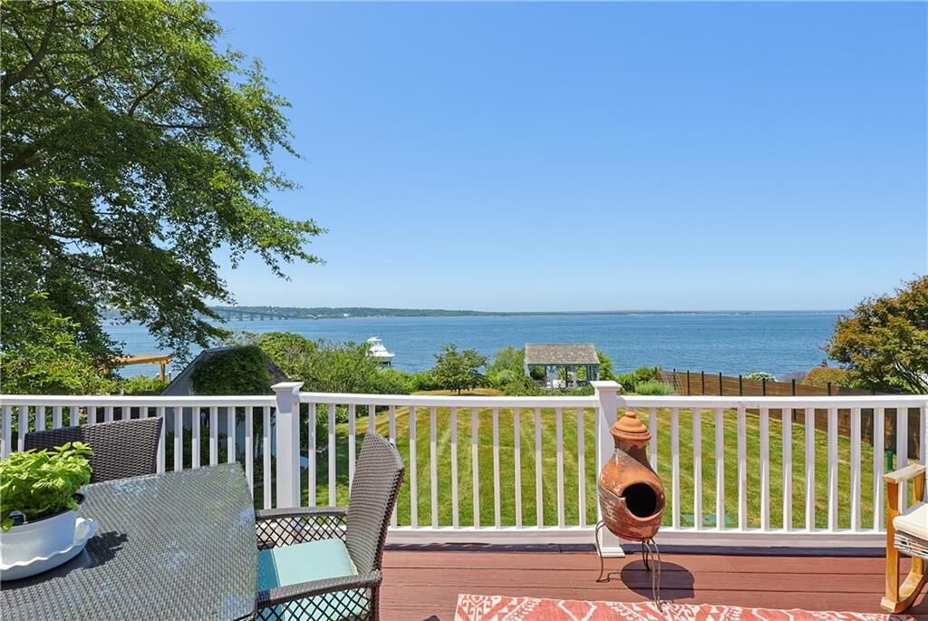 Property Photo:  213 Seaside Drive  RI 02835 