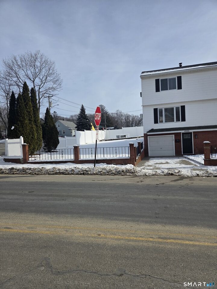 Property Photo: 1101 Highland Avenue CT 06708