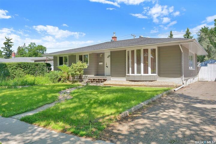 Property Photo: 1830 Cowan Crescent SK S4S 4C6