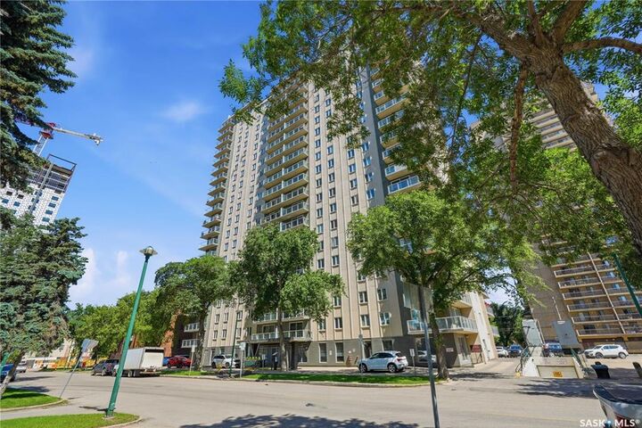 Property Photo:  320 5th Avenue N 205  SK S7K 2P5 