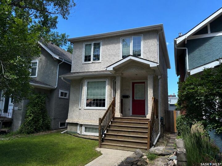 Property Photo:  2734 Victoria Avenue  SK S4T 1K3 