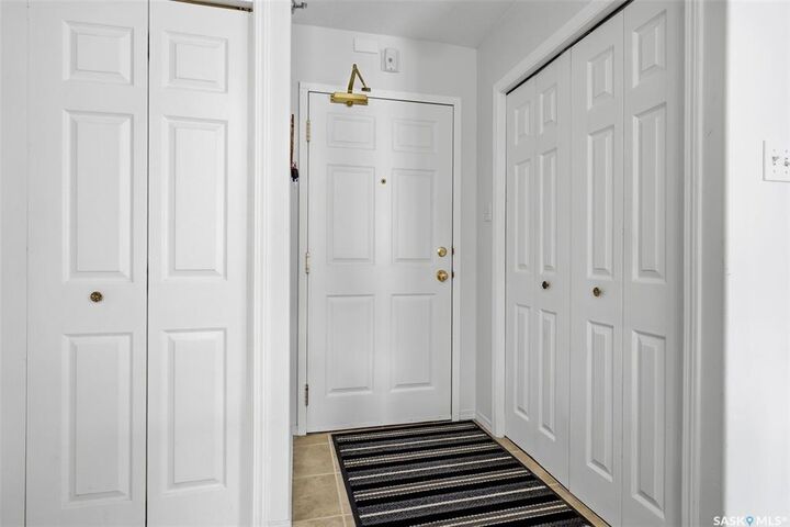 Property Photo:  2203 Angus Street 403  SK S4T 2A3 