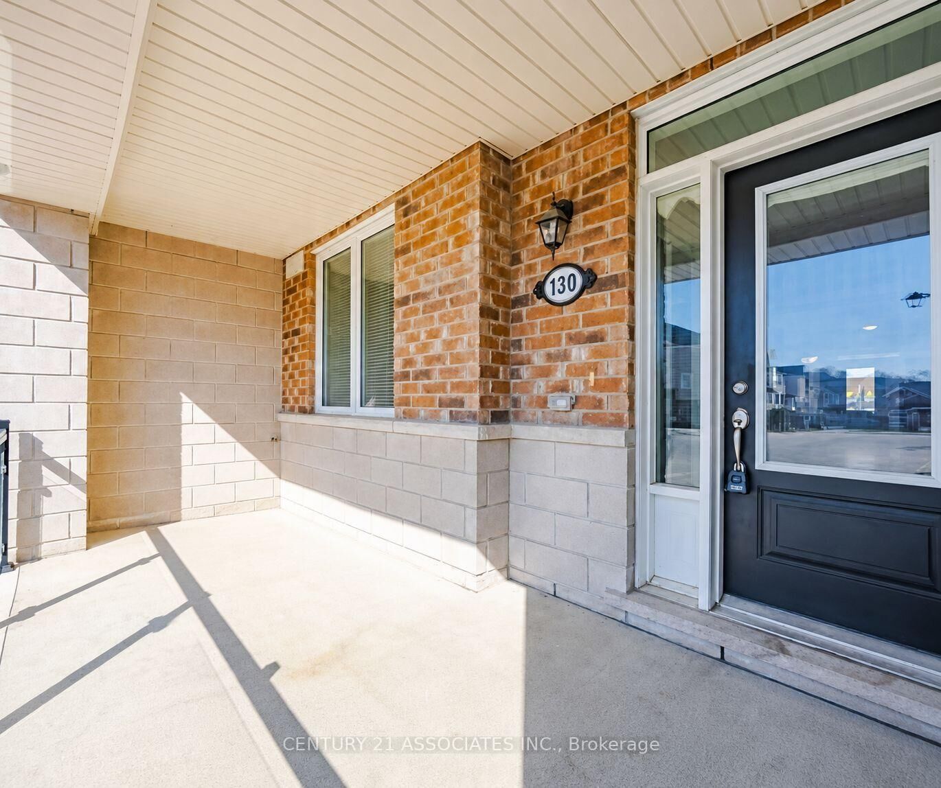 Property Photo: 130 Daylily Lane ON N2R 0L7
