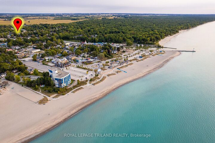 Property Photo:  29 Sauble River Road  ON N0M 1T0 