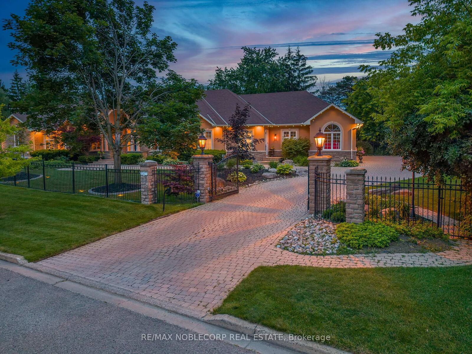 Property Photo: 80 Carmichael Crescent ON L7B 1B5