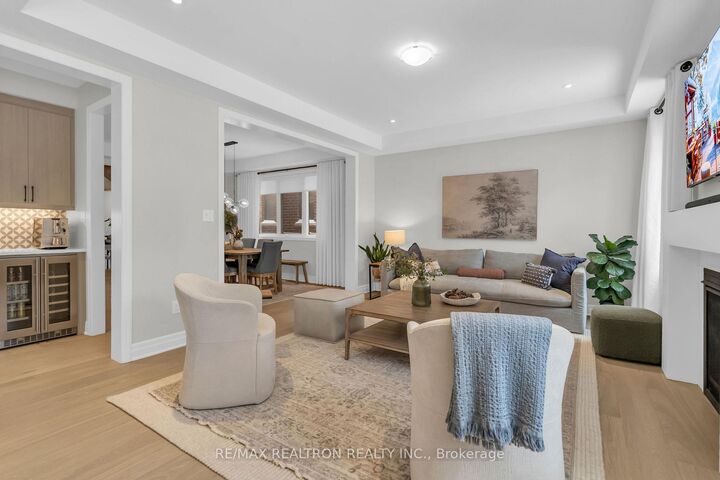 Property Photo:  669 Newlove Street  ON L9S 0R9 