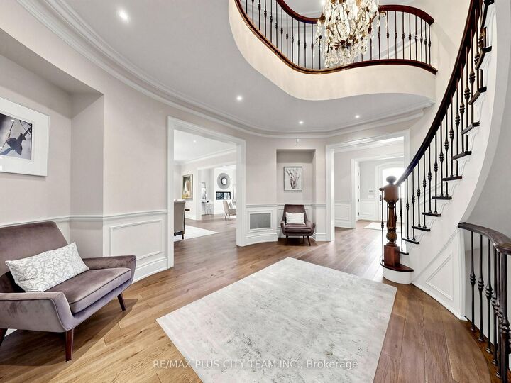 Property Photo: 208 Carmichael Avenue ON M5M 2X3