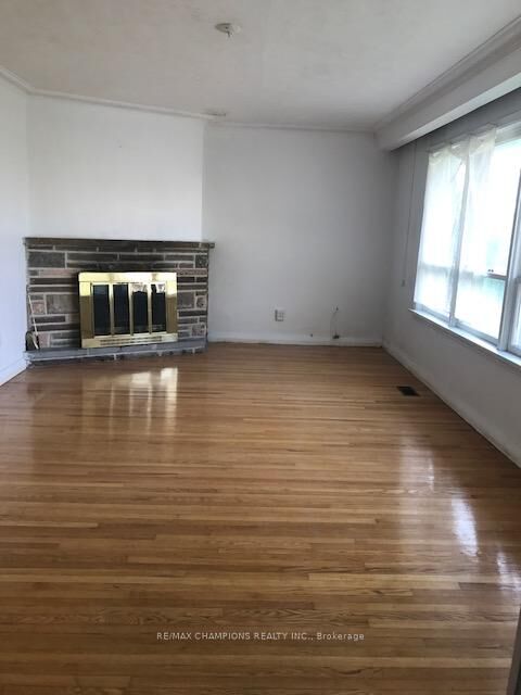 Property Photo: 12112 Hurontario Street ON L7A 1E6