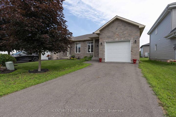 367 Trillium Circle — photo 1