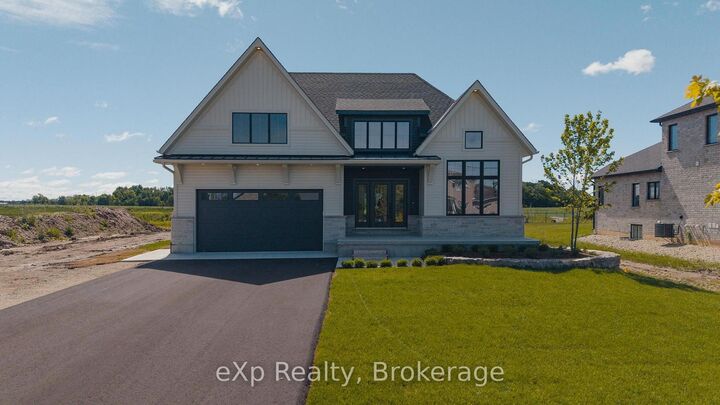 Property Photo: 1036 Walton Avenue N ON N4W 3S2
