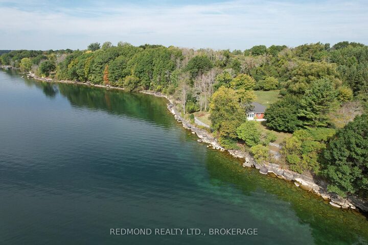 Property Photo: 1686 Howe Island Drive ON K7G 2V6