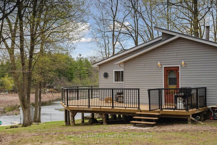 Property Photo: 179 Long Island N/A ON K0L 2G0