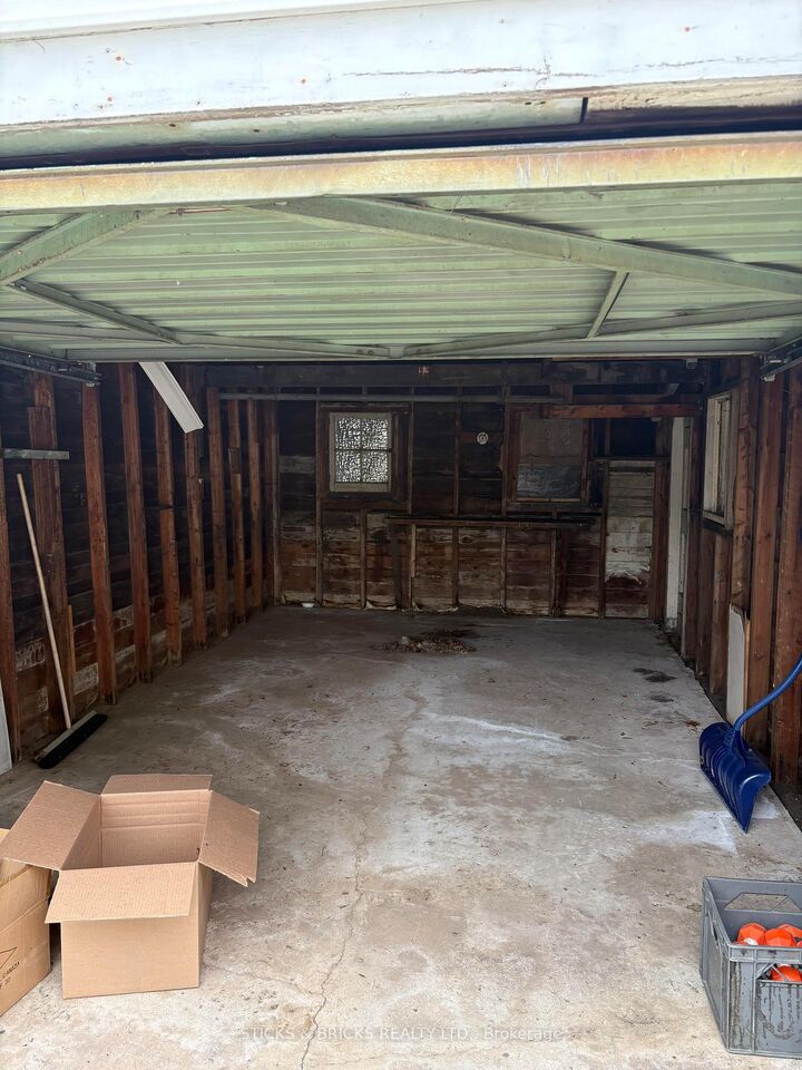 Property Photo:  3826 Welland Street  ON L2G 6J4 