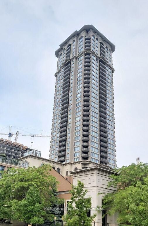 Property Photo: 385 Prince Of Wales Drive 2606 ON L5B 0C6