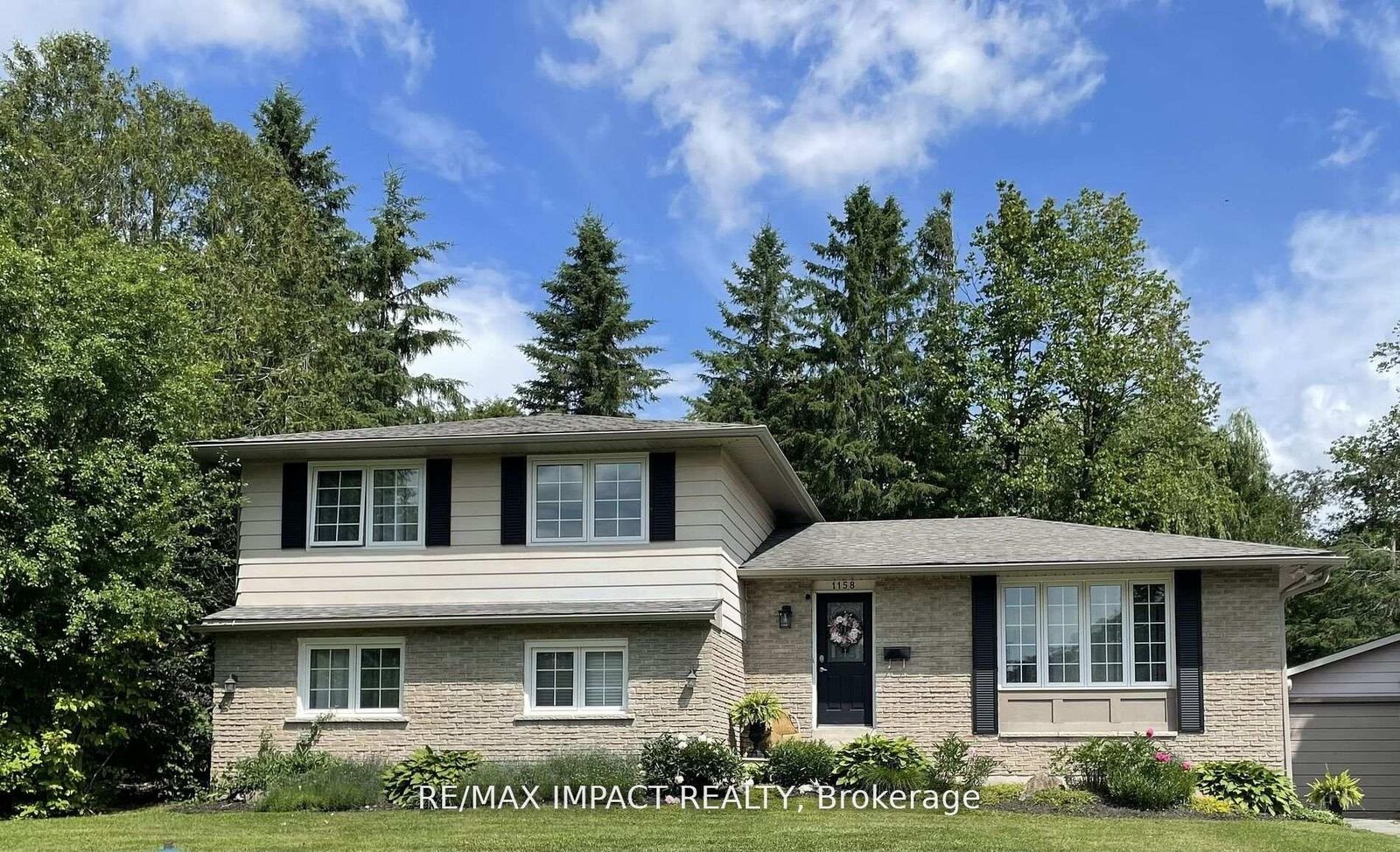 Property Photo: 1158 Weller Street ON K9J 7M8