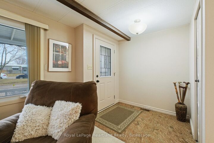 Property Photo:  13 Cypress Point Crescent  ON N0M 1T0 
