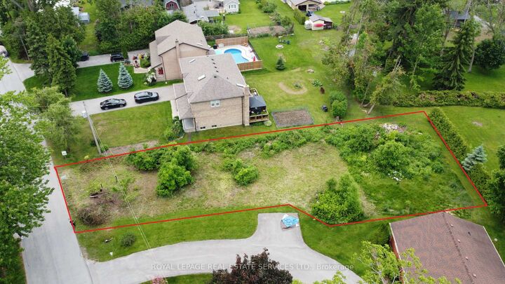 Property Photo:  56 Parklawn Boulevard  ON L0K 1A0 