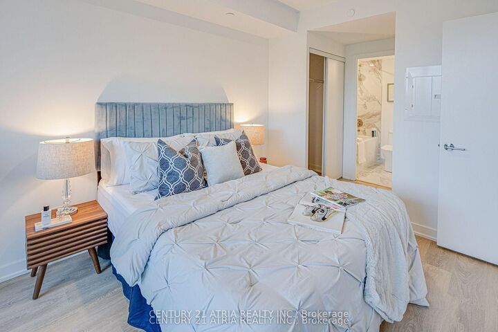 Property Photo: 1100 Sheppard Avenue W 217 ON M3K 0E4
