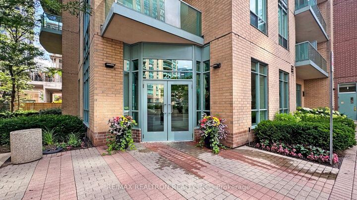 Property Photo: 28 Olive Avenue 1203 ON M2N 7E6