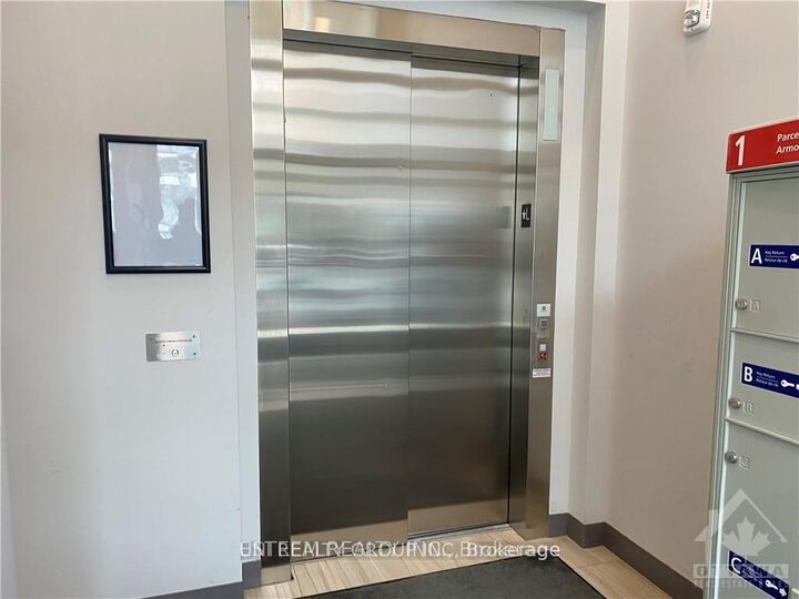 Property Photo: 315 Terravita Private 205 ON K1V 2S1