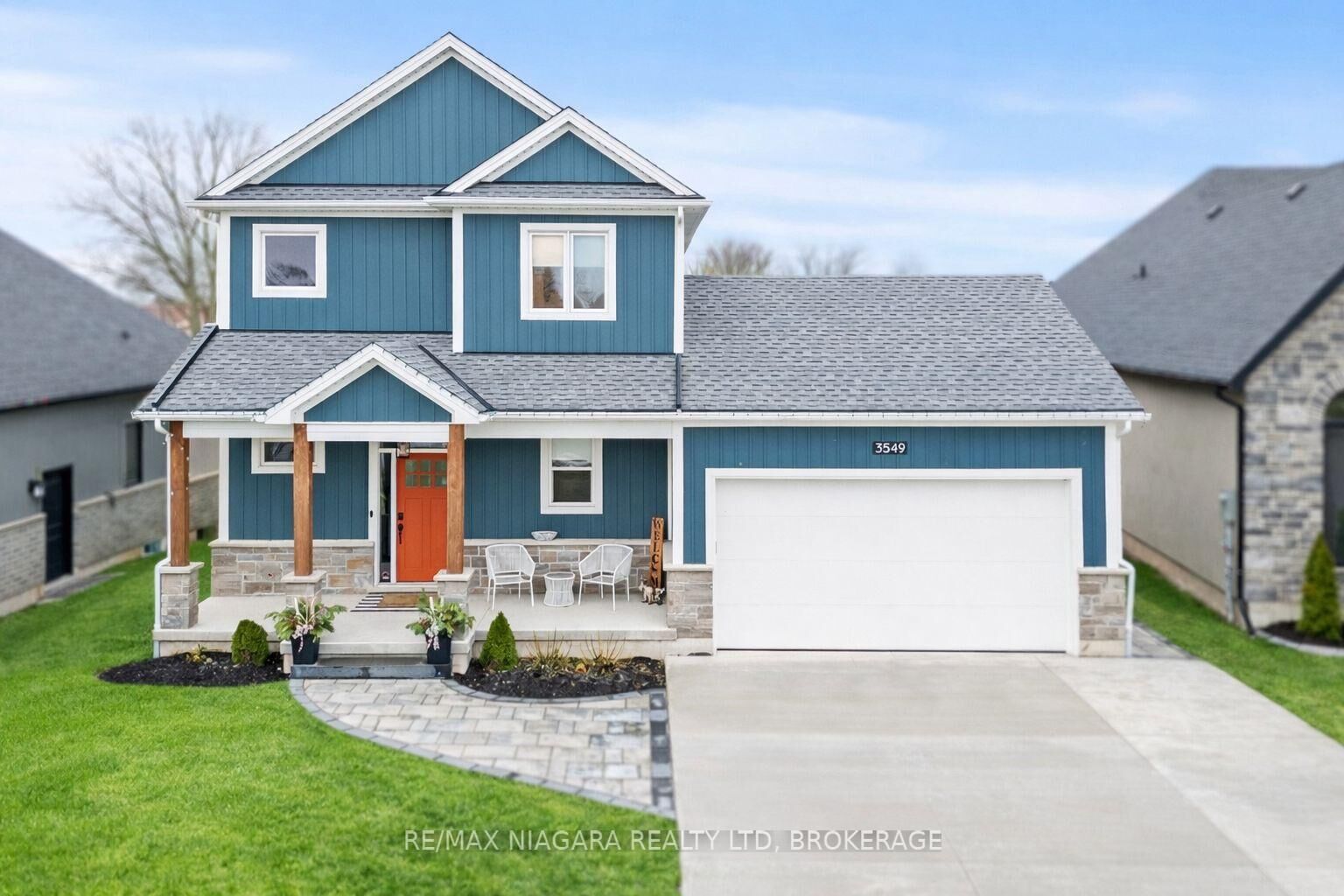 Property Photo: 3549 Canfield Crescent ON L0S 1S0