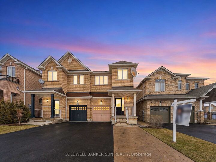 146 Crystalview Crescent — photo 1