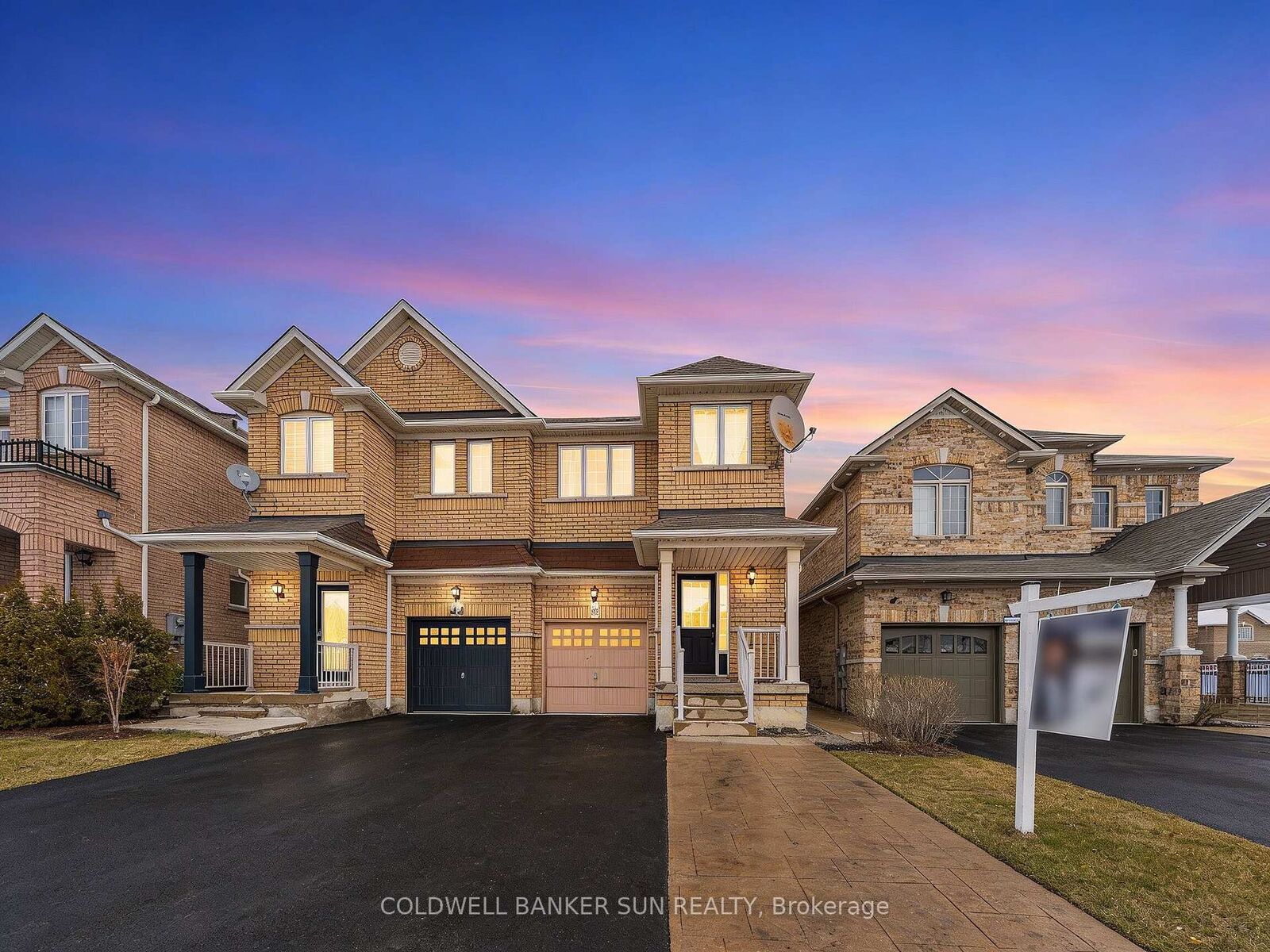 Property Photo: 146 Crystalview Crescent ON L6P 2R8