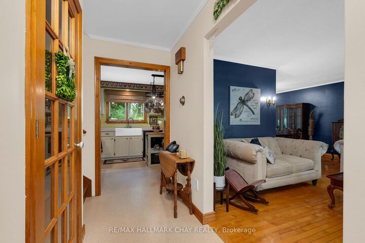 Property Photo: 82 Fourth Street ON L3V 4B8