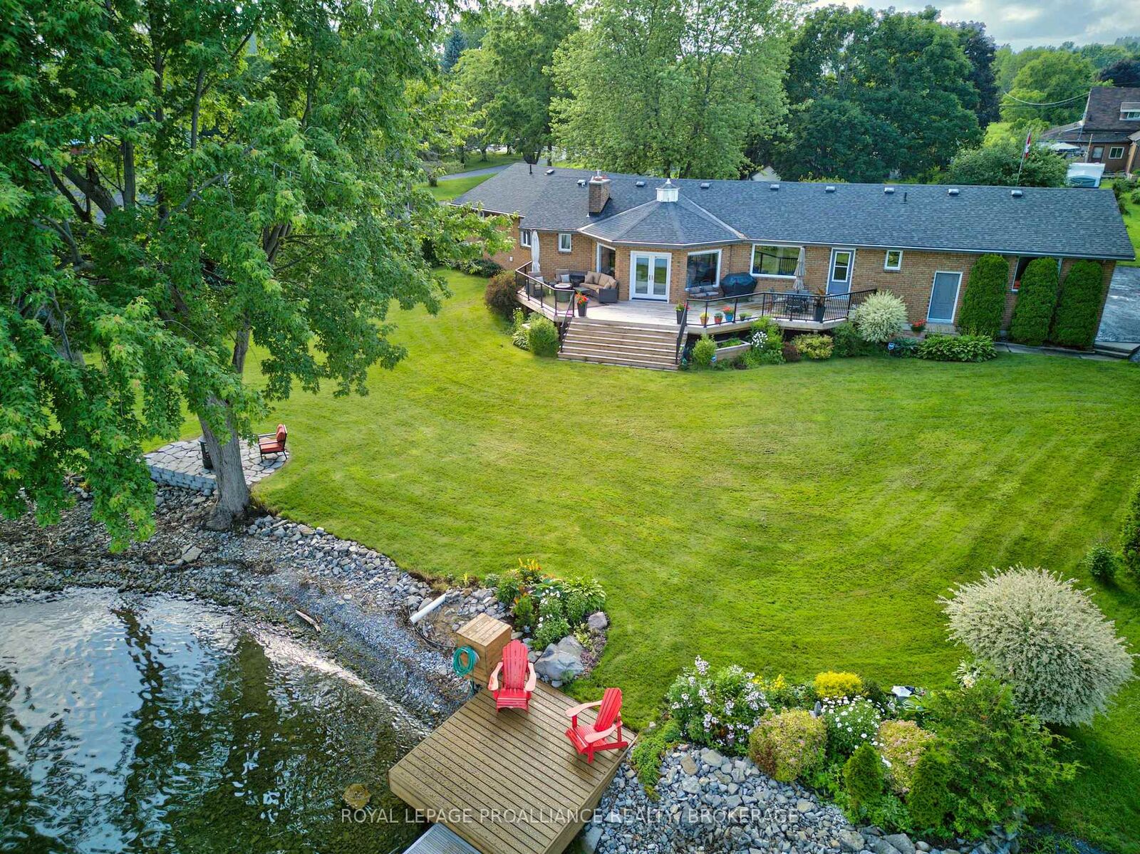 Property Photo: 535 Main Street ON K0H 1G0
