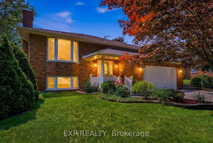 12 Fern Gate — photo 1