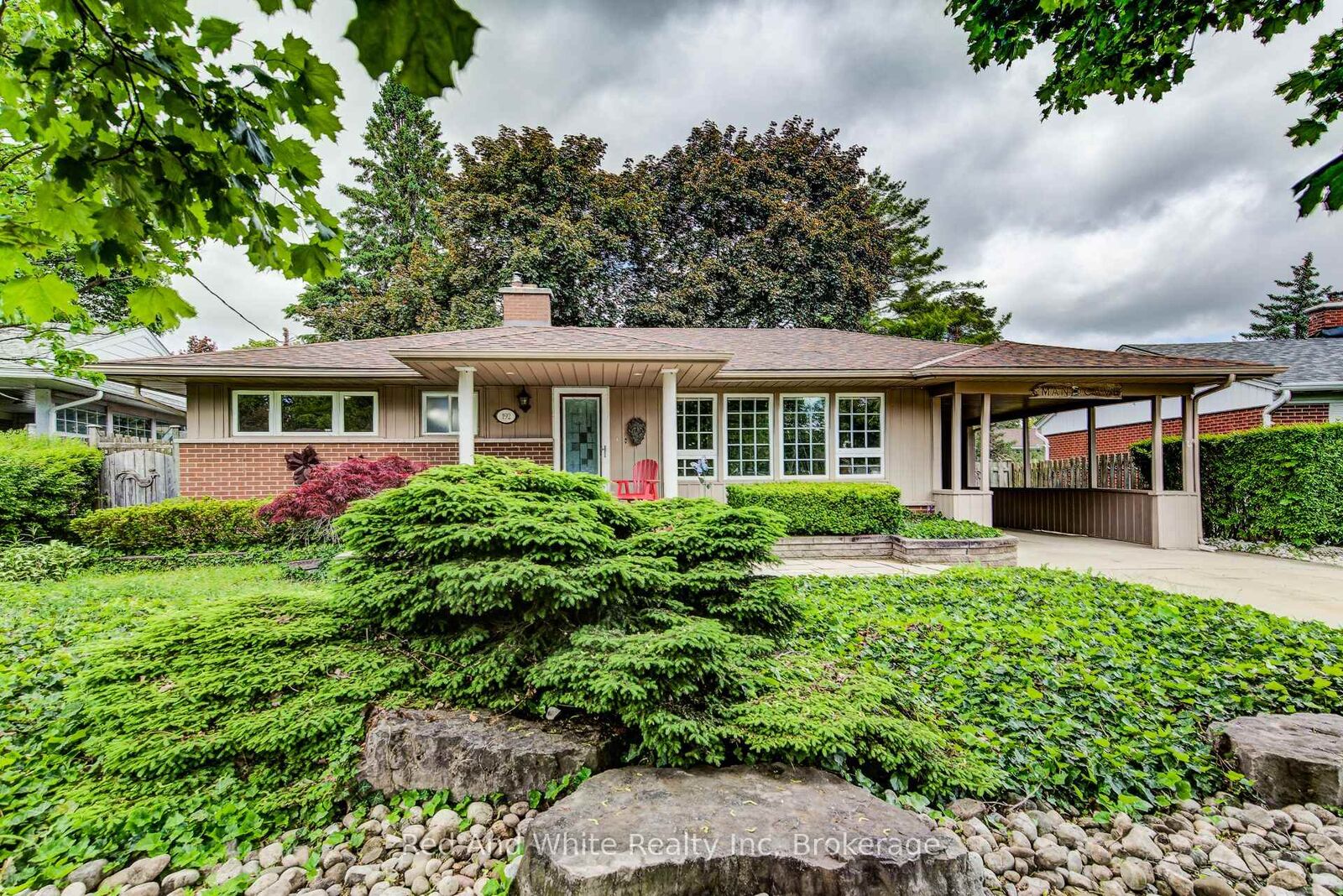 Property Photo: 192 Warren Road ON N2M 4T7