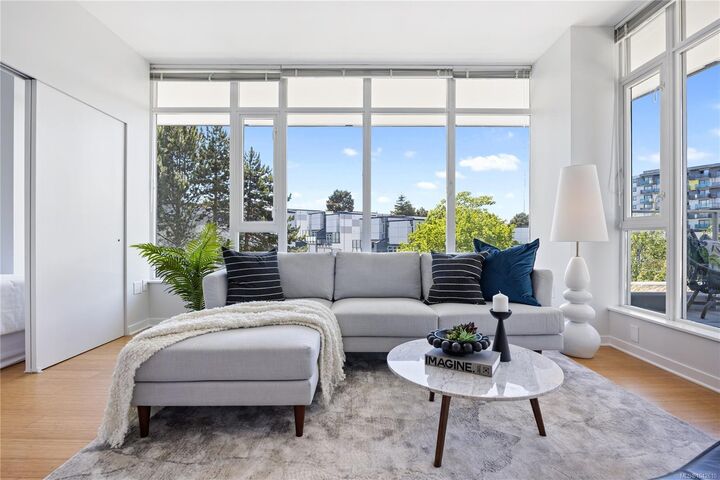 Property Photo: 373 Tyee Rd #303 BC V9A 0B3
