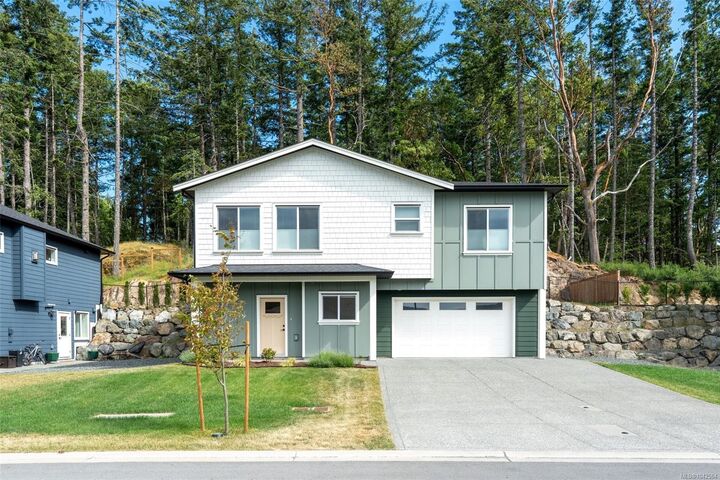 841 Tomack Loop — photo 1
