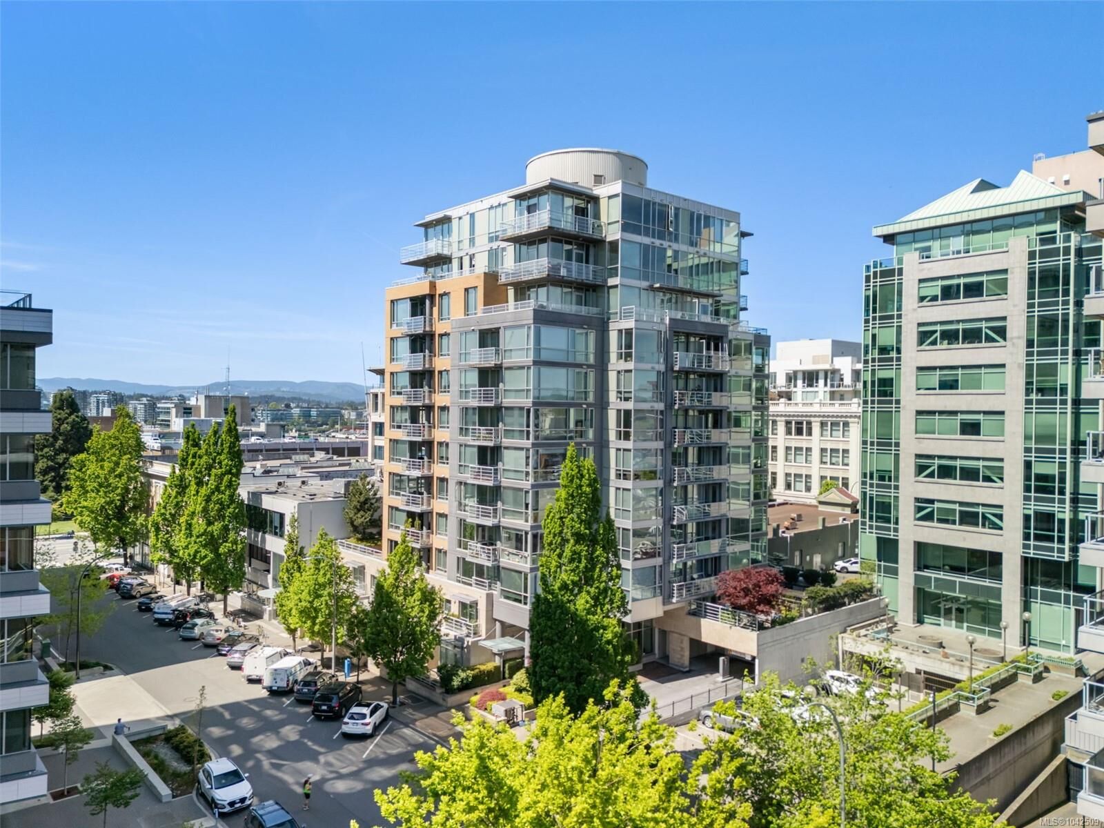 Property Photo:  732 Cormorant St #201  BC V8W 1P8 