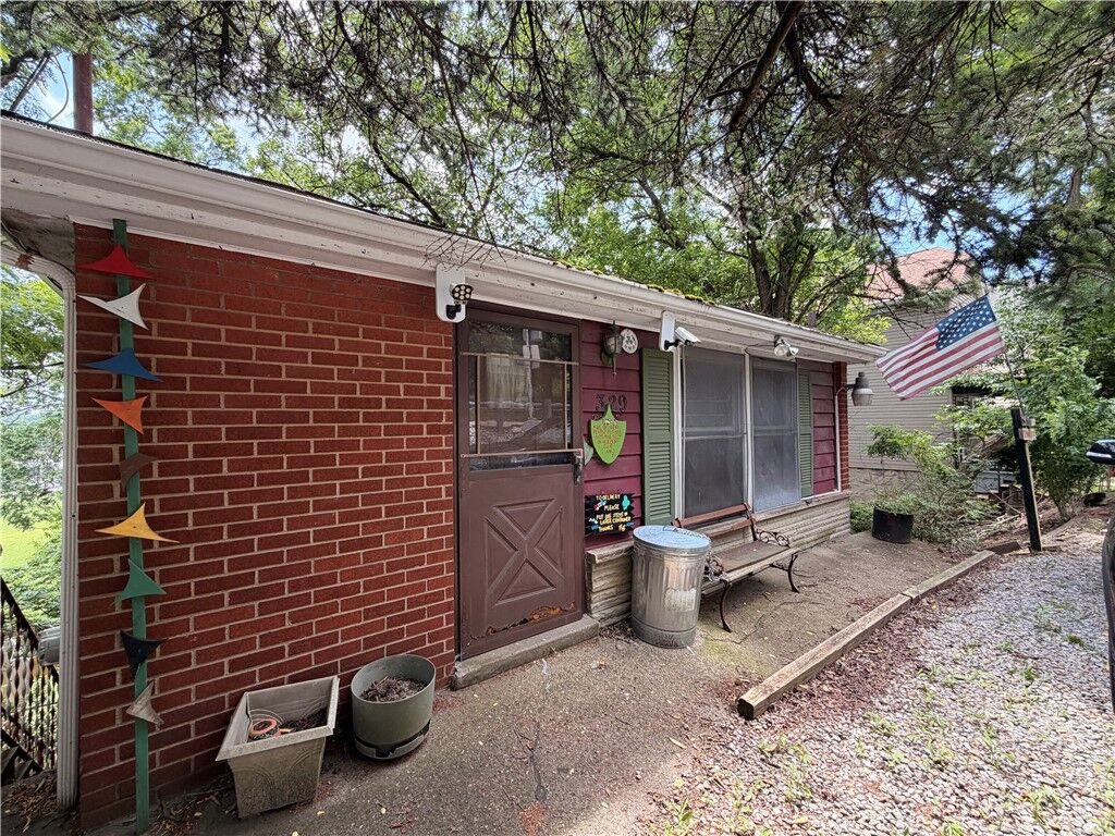 Property Photo: 329 Highland Ave PA 15229