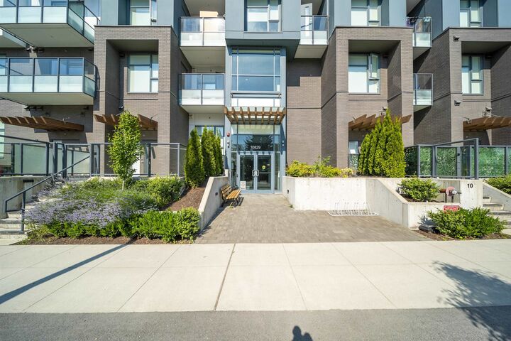 Property Photo: 10829 140 Street 611 BC V3R 0H4