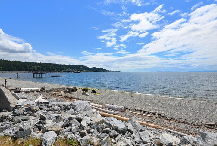 Property Photo:  5665 Teredo Street 306  BC V7Z 0J2 
