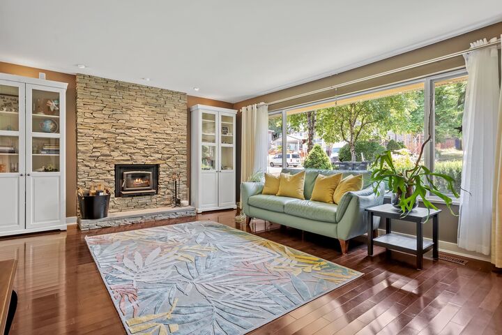 Property Photo: 7965 Burnfield Crescent BC V5E 2B8