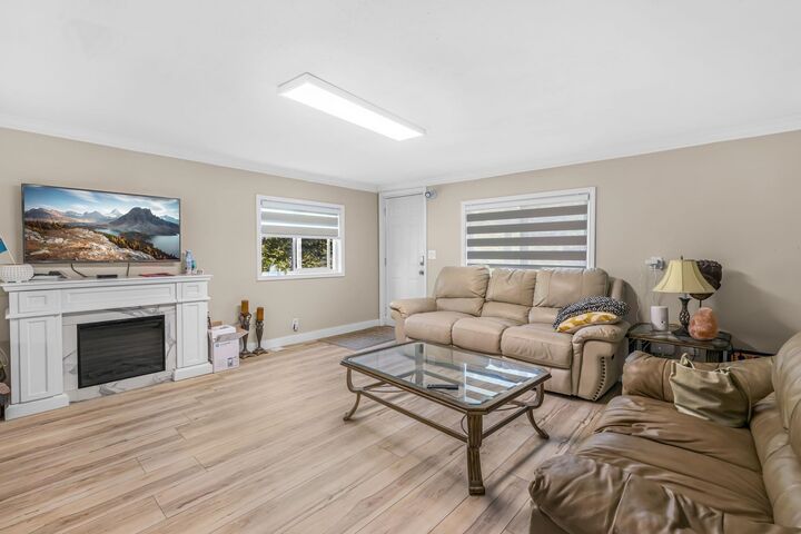 Property Photo: 13906 68 Avenue BC V3W 2H1