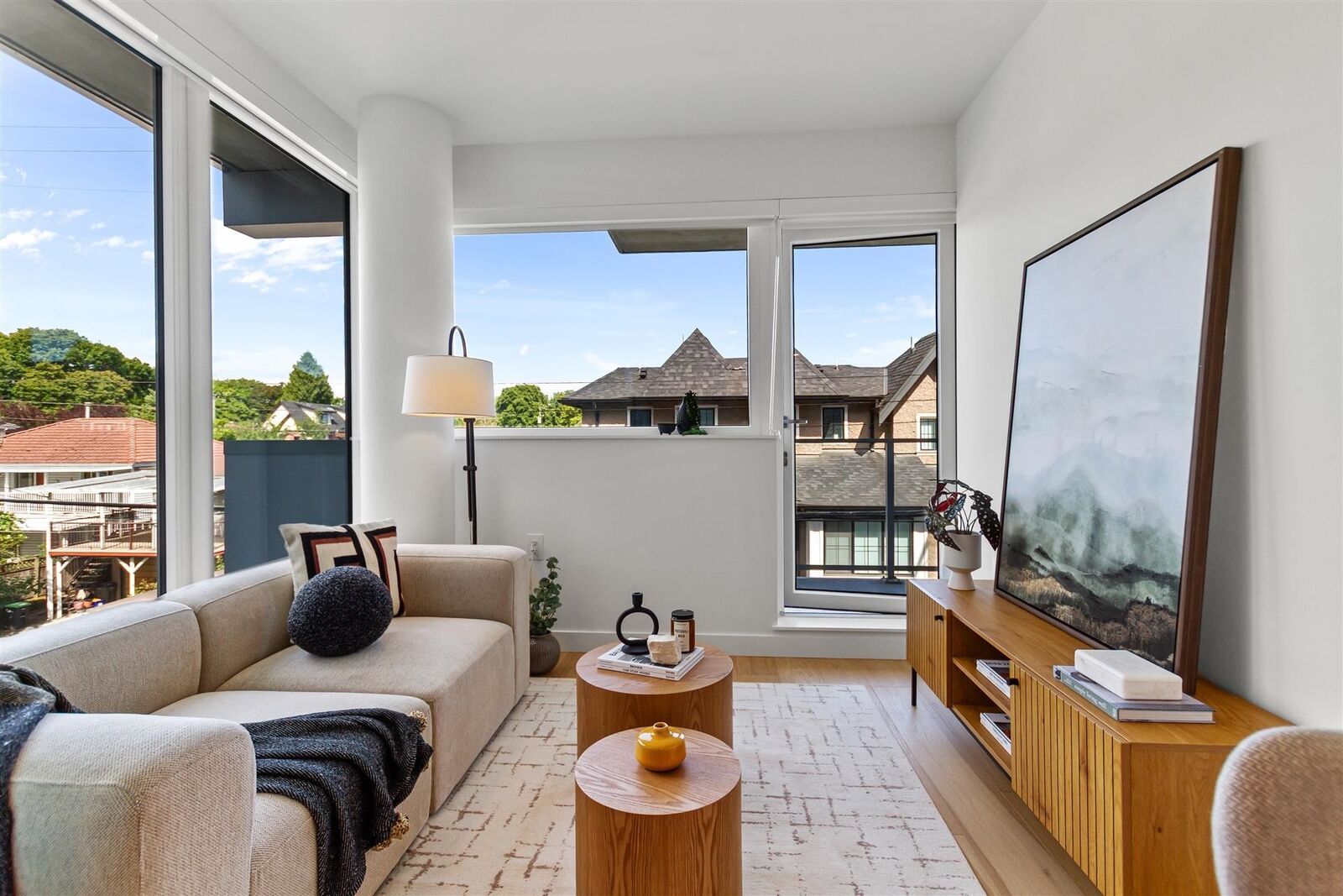 Property Photo: 8120 Oak Street 307 BC V6P 0N2