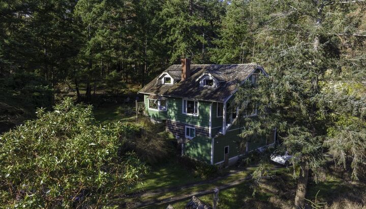 Property Photo: 5066 Sherman Lane BC V0N 1Y2